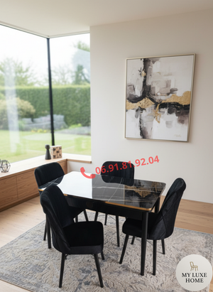 Table à manger avec 4 chaises – Finition High Gloss