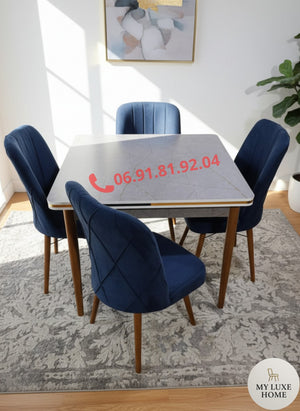 Table à manger carrée 70×70 cm avec 4 chaises