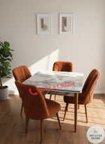 Table à manger carrée 70×70 cm avec 4 chaises